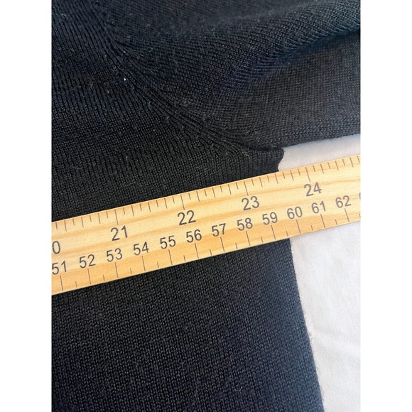 Linea Uomo, Men's v neck sweater, black, wool blend, sweater, size XL - Picture 3 of 6